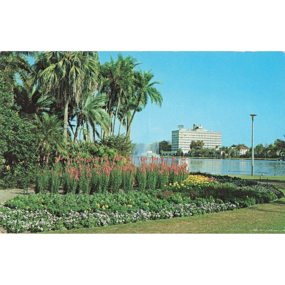 Vintage Orlando FL Postcard Lake Eola Cherry Plaza Hotel Centennial Fountain